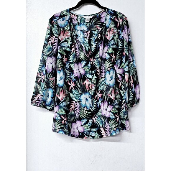 Tommy Bahama Tops - TOMMY BAHAMA Slightly Sheer 100% Cotton Long Sleeve Button-Up Women Shirt (S)